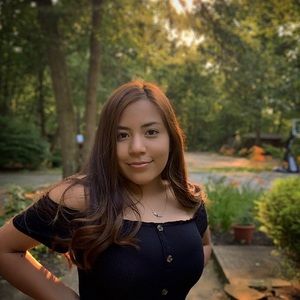 Meet your Posher, Mari